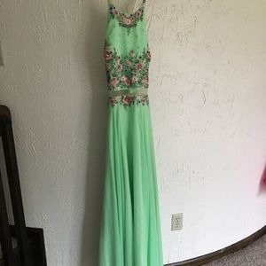 Gorgeous Green Prom Gown
